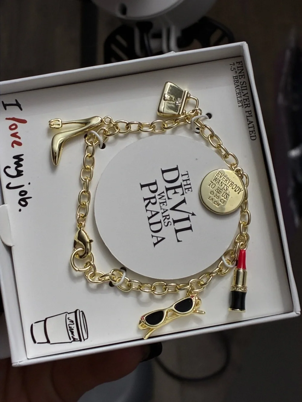 24HR DROP ⬇️ The devil wears Prada charm bracelet - Picture 3 of 9
